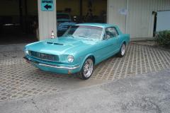 65-Ford-Mustang-20111110173513-Medium